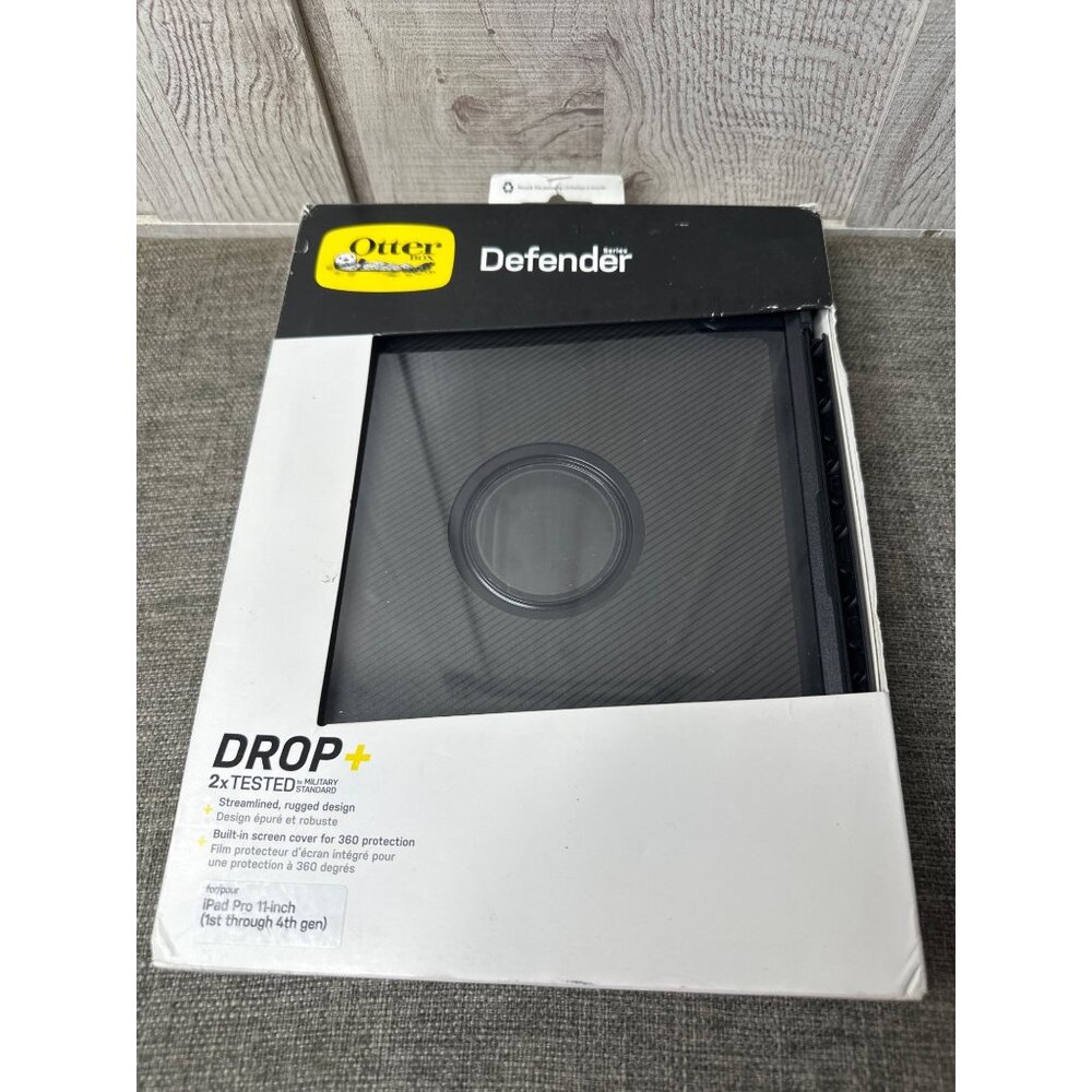 OtterBox Defender Series Case iPad Pro 11-Inch 1st To 4th Gen Rugged Protection